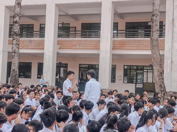 H7.jpg